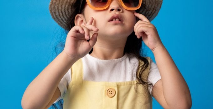 Do Children Need Sunglasses?